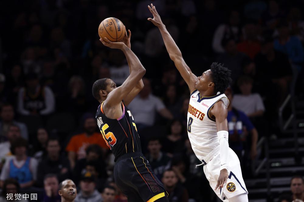 許多球員在 許多球員在